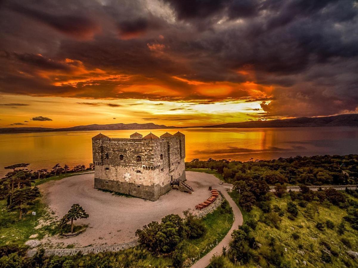 Rougemarin Apartments Senj  Eksteriør bilde