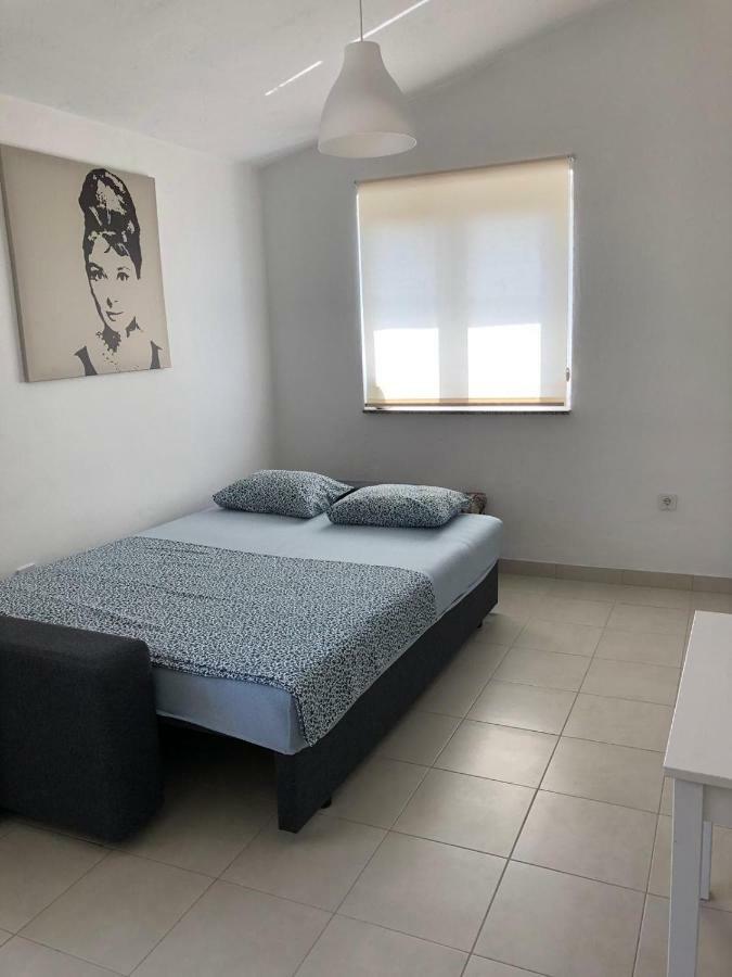 Rougemarin Apartments Senj  Eksteriør bilde
